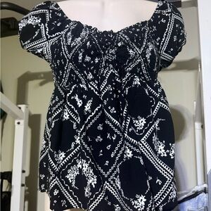 No Boundaries Bandana Print Top - Black/White, S (3/5)